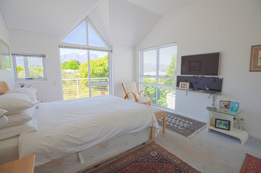 3 Bedroom Property for Sale in Erinvale Golf Estate Western Cape